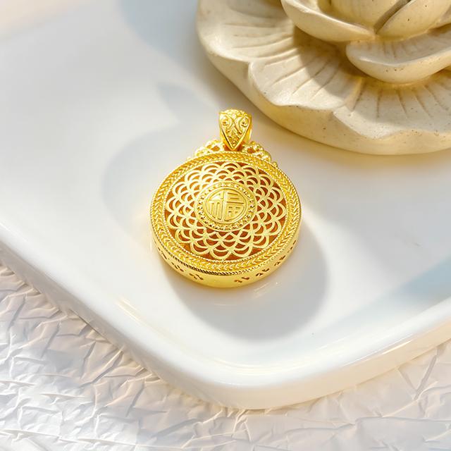 Inlaid Fortune Vajra Compass PendanChinese Brand Jewelry Manufacturer Eco-friendly Cyanide-Free Gold Plating Technologyt DZ716