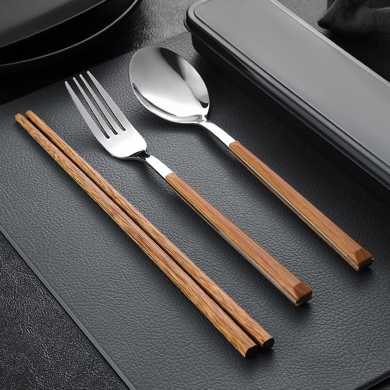 Wutuo Portable 4-Piece Cutlery Set