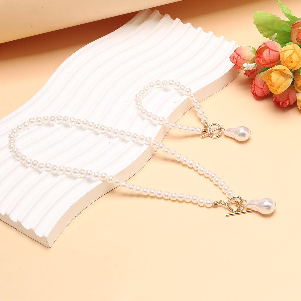 Baroque Faux Pearl Necklace, Elegant Beaded Clavicle Chain for Women