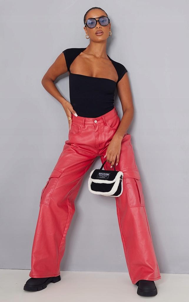 Prettylittlething Body Prążkowane Czarne M 0A1A1_C*