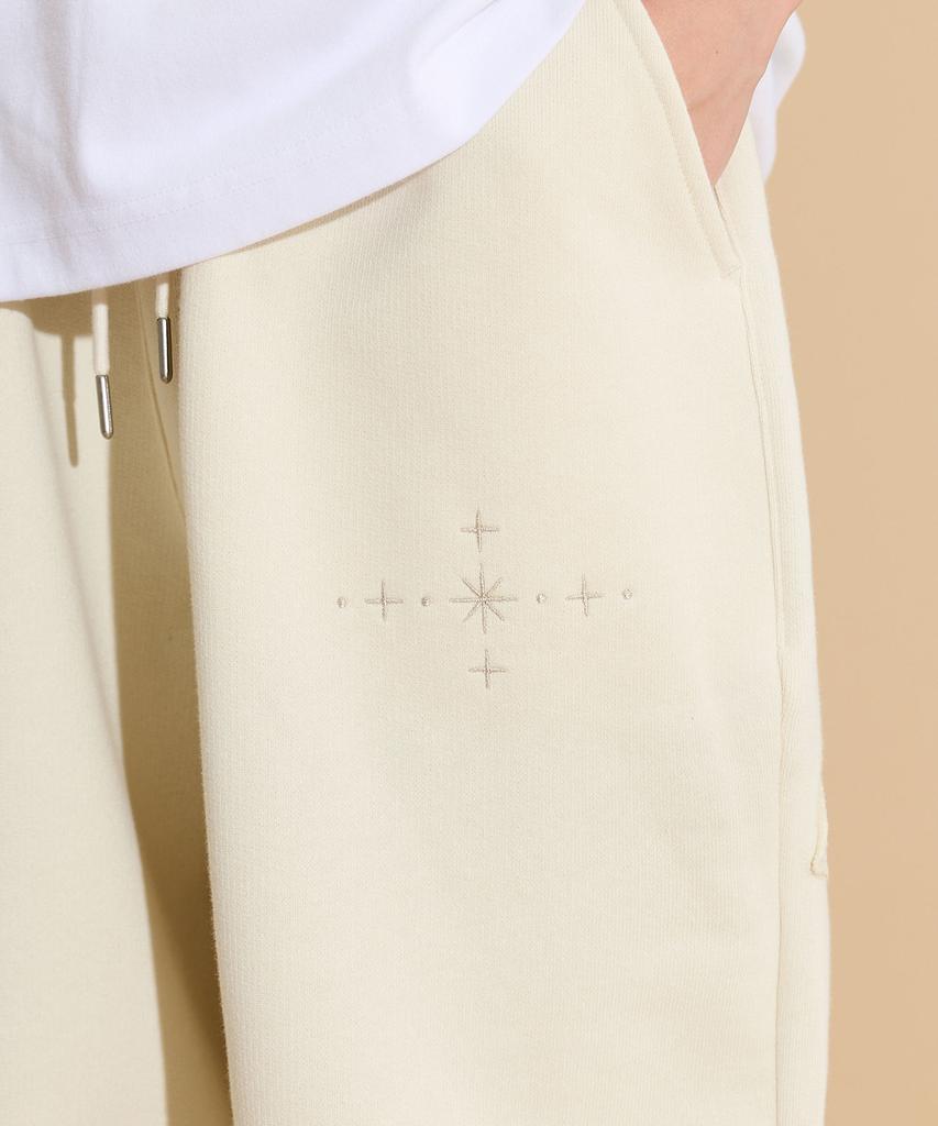 HOODHOOD Star Applique Embroidery Sweatpants Ivory