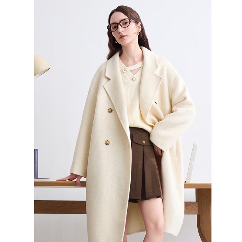 Betu Women's Winter V-Neck Asymmetric Hollow-Out Sweater