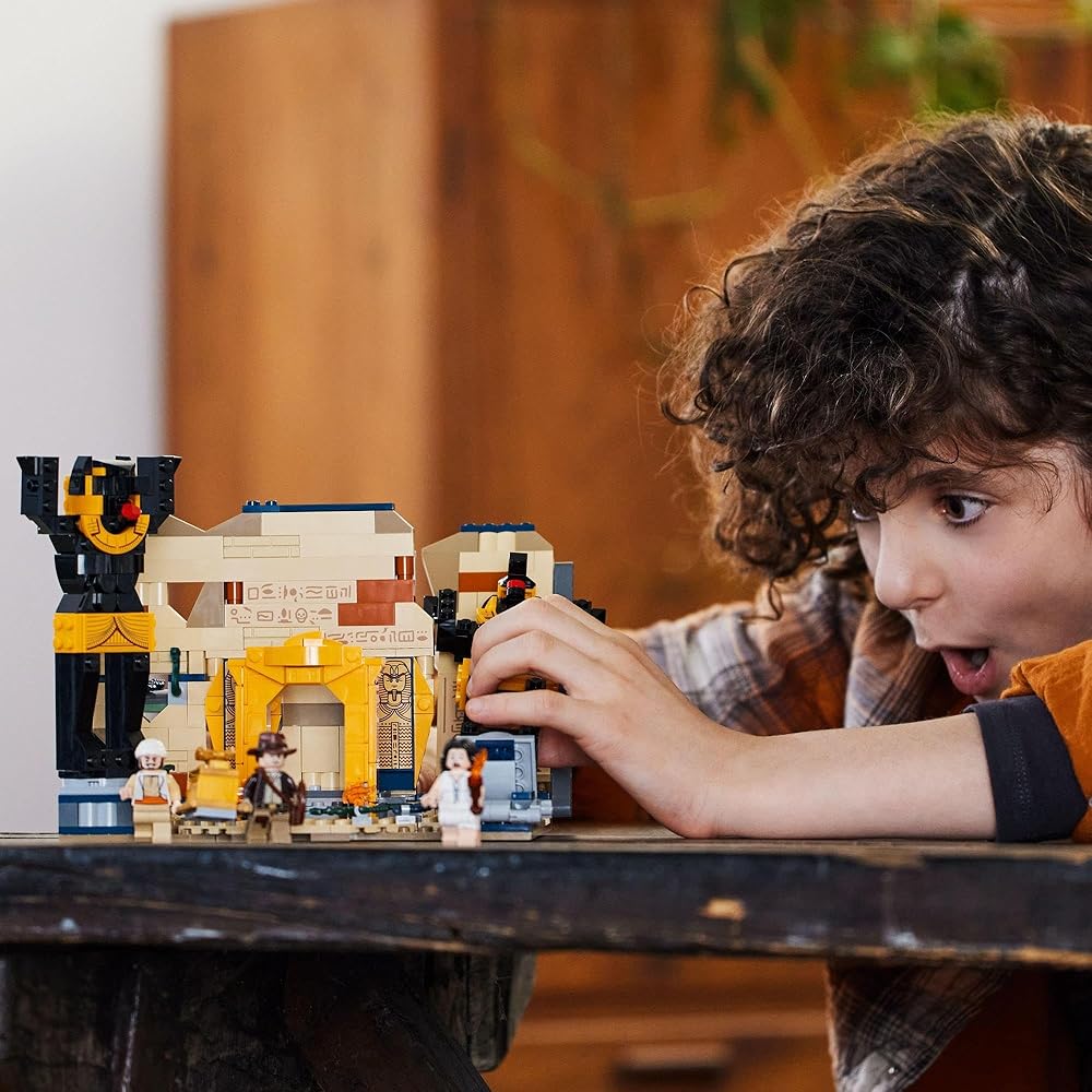 LEGO Indiana Jones Escape from the Well 77013 Building Blocks Toy Adventure for Ages 8 and Up