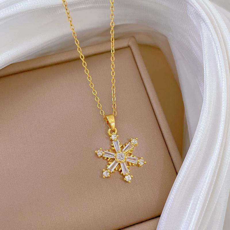 Snowflake Flying Full Diamond Light Luxury Temperament Gorgeous Full Diamond Necklace Female Versatile Collarbone Chain Titanium Steel