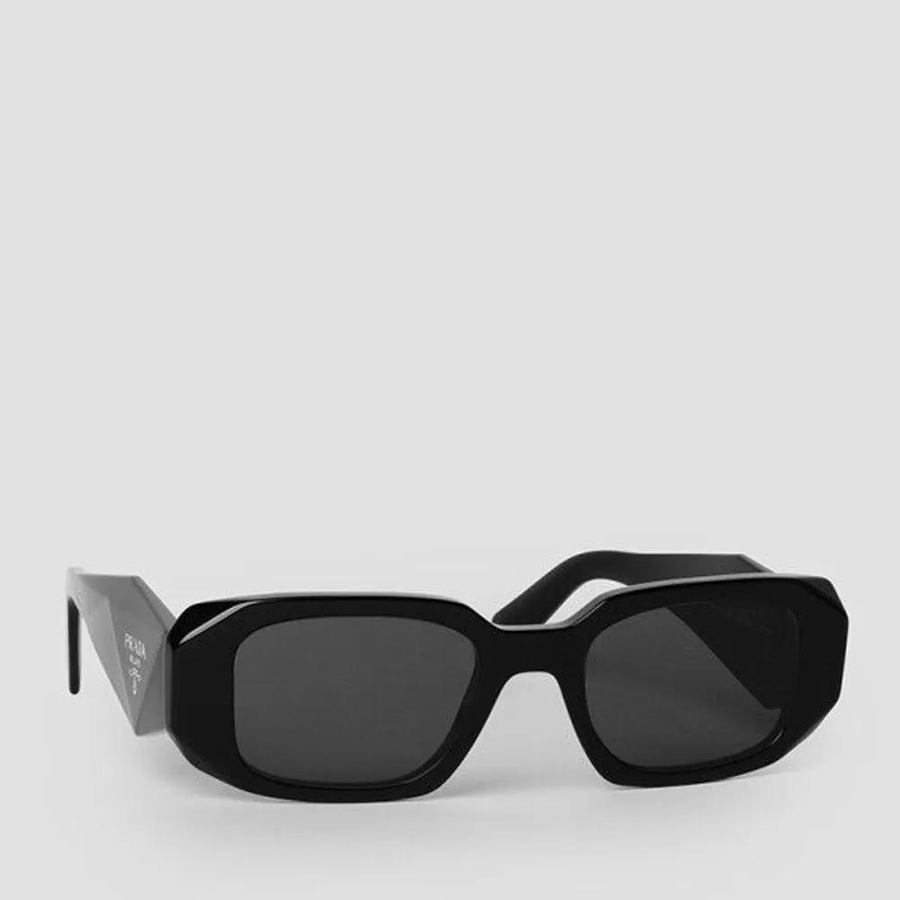 

[Prada] Logo Symbol Sunglasses 17WS 1AB5S0 Black 49