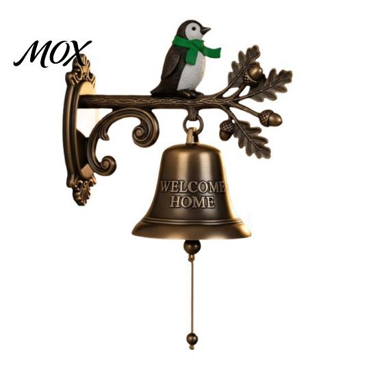 Resin Metal Hanging Bell Christmas Theme Welcome Doorbell, Vintage Door Bell, Decorative Indoor Living Room Decor Wall Mount for Garden Patio