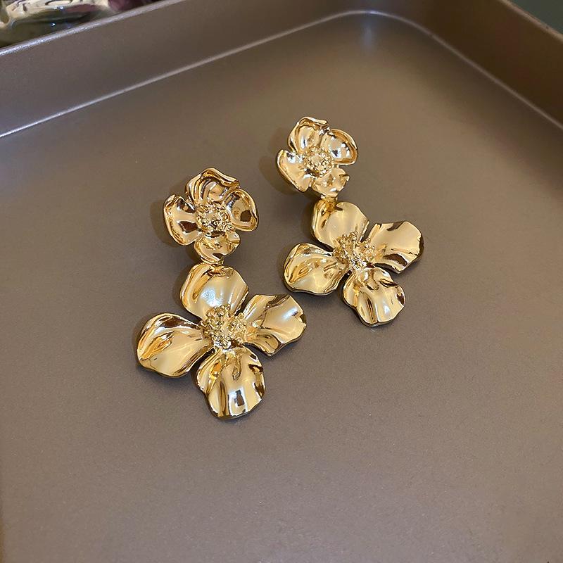 Silver Needle Floral Tassel Earrings - Elegant High-End European & American Style for Women