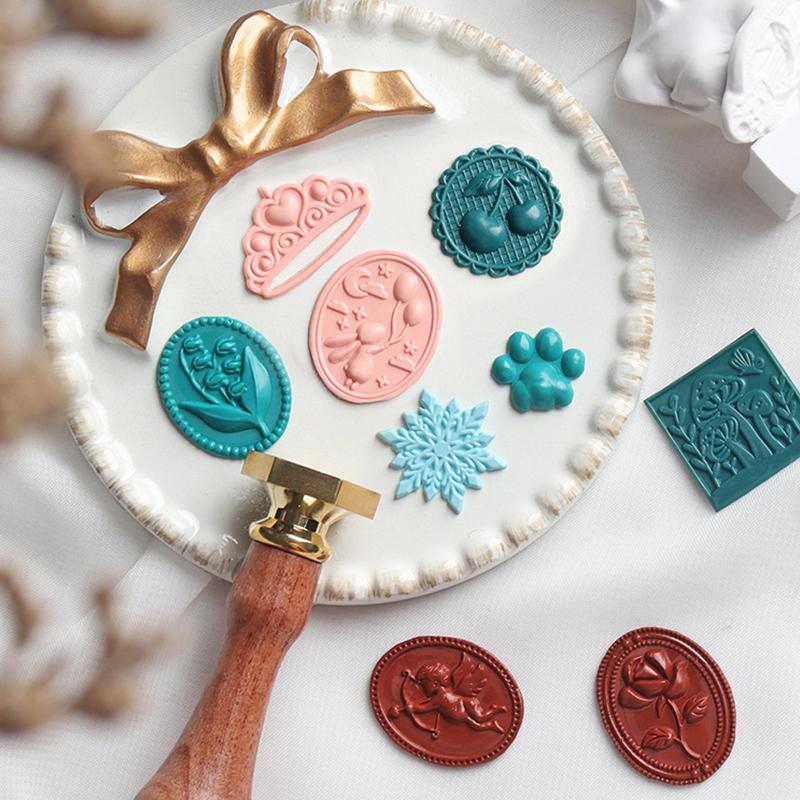 Fire Paint Seal Retro Wax Seal Embossed Stamp Alloy Handle Grip Wedding Postal Seal DIY Scrapbook Envelope Invitation Gift 2025