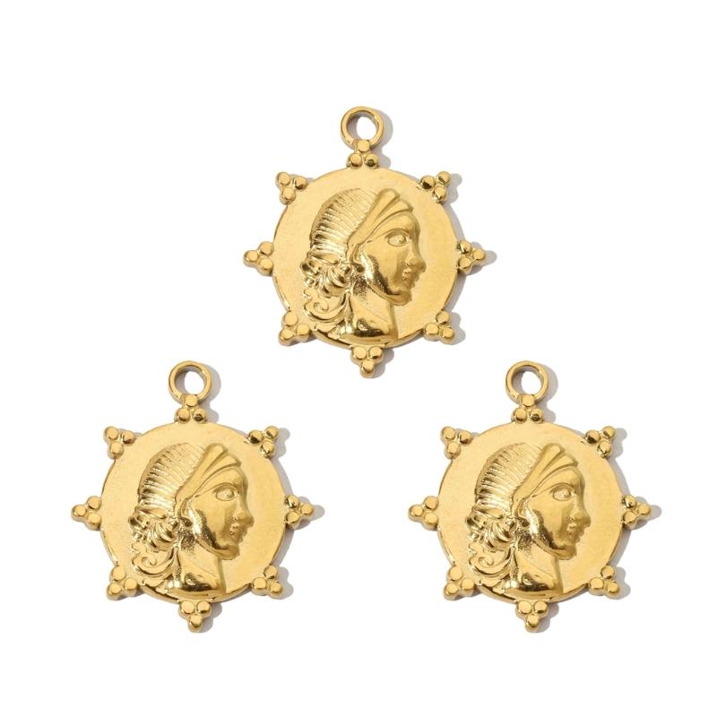 3pcs Sturdy Stainless Steel Heart Charm Necklace Set Decoration for Craft Enthusiasts and Fashion Designers Wear