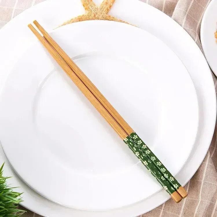 1Pairs Reusable Chinese Classic Wooden Chopsticks Traditional Vintage Handmade Natural Flower Bamboo Chopsticks Sushi Tools