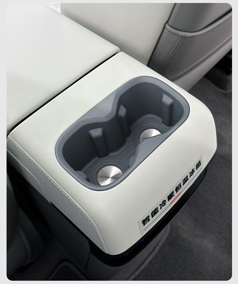 Fit For Zeekr 7X 2026 Car Silicone Cup Mat Holder Cover Rear Armrest Box Cup Sleeve Modified Interior