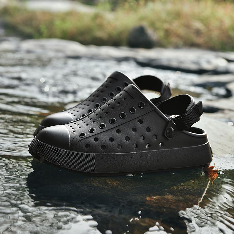 Paar Ausgehöhlte Sandalen Mann Dicke Sohle Ausgehöhltes Design Strand Kopf Freizeitschuhe Übergröße Wasserschuhe für Frauen Sandalen Hausschuhe