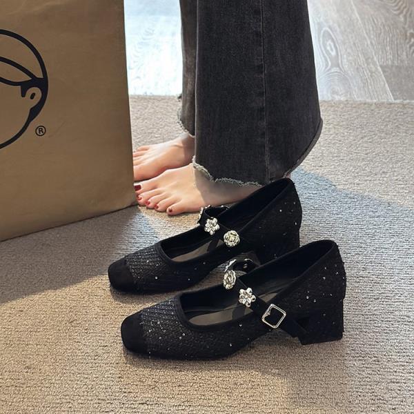 

Туфли на каблуках 2025 Мода Женская Женская обувь Розовое Платье Блеск Мэри Джейн Блинг Корейская обувь Женская 35