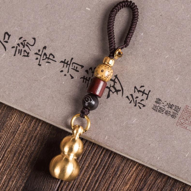 Brass Hollow Gourd Keychain, Creative Charm Pendant for Keys, Bags and Backpacks