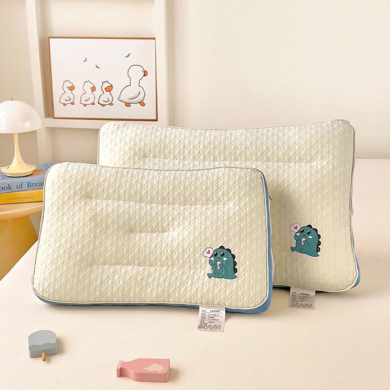 

Подушка с отрицательными ионами с двух сторон для детей и студентов 40*60 cm (±2)