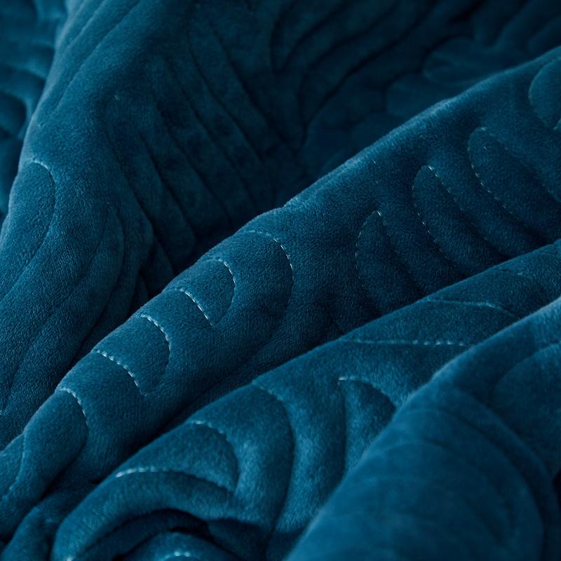 Hochwertiger, dicker, gesteppter Matratzenbezug aus kurzem Plüsch, luxuriöser, milbensicherer, weicher, warmer Stepp-Babysamt, nicht im Lieferumfang enthalten, Kissenbezug