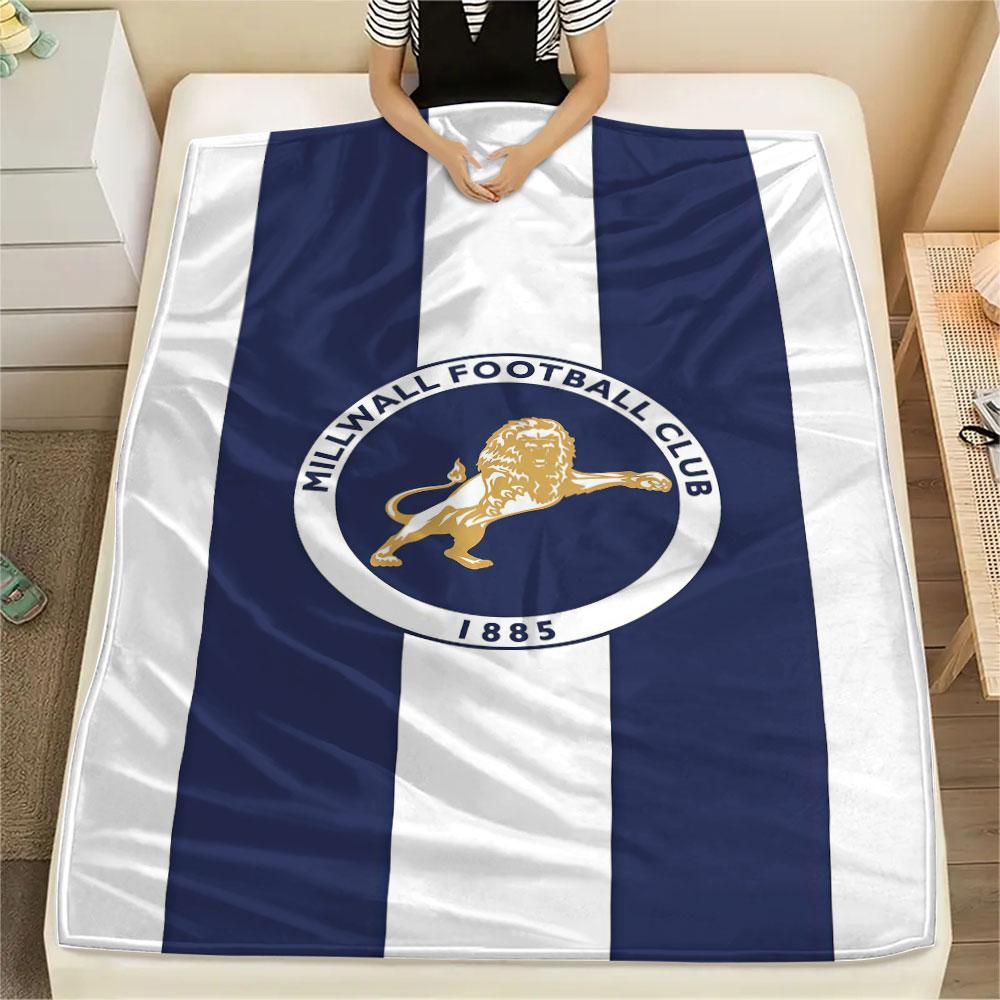 Málaga C.F. Coperta con Logo, Alta Qualità, Confortevole per Tutte le Stagioni, Decorazione per la Casa, Calore e Comfort