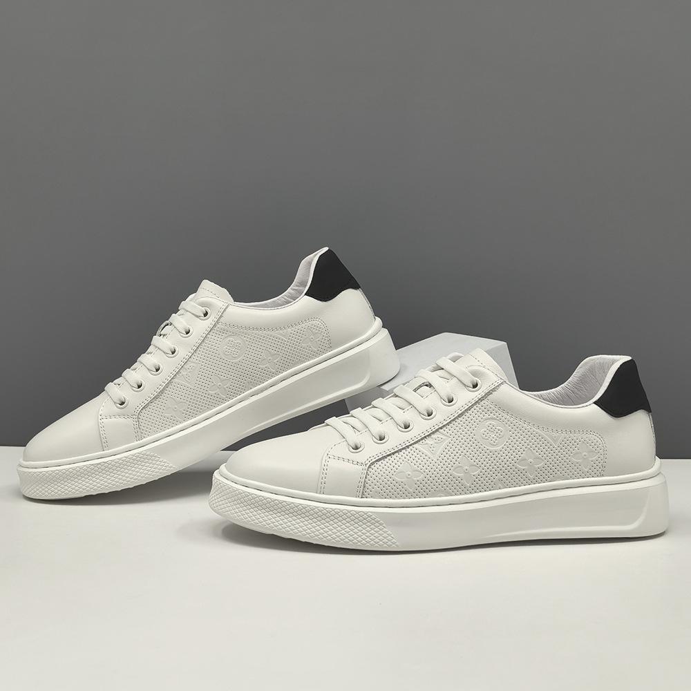 Leder-Board-Schuhe Herren Trend vielseitig Europäische Station Herrenschuhe Herren weiße Schuhe leichter Luxus High-End Schnürschuhe Slipper