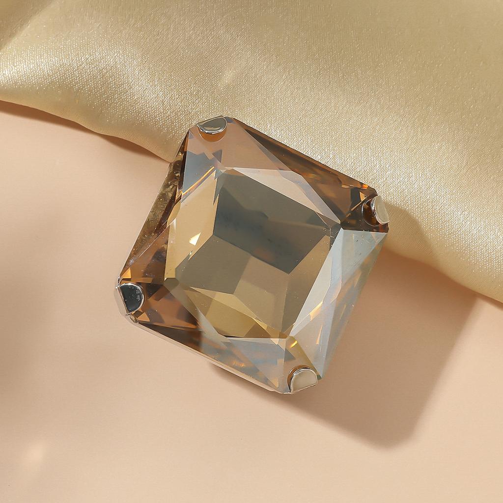 Open Square Statement Ring - Fashionable  Minimalist  Versatile  and Luxuriously Chic