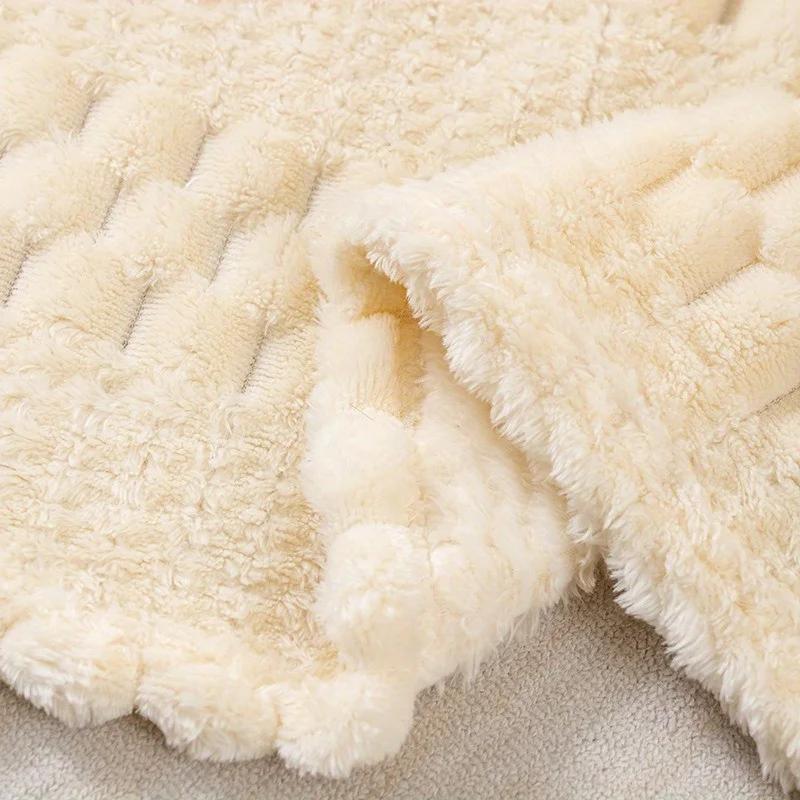 Man Womens Solid Color Check Four Seasons Blanket Soft and Comfortable Bed Blanket Sofa Blanket Suitable for Home Travel