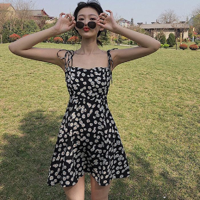Suspender floral dress women's new summer girlfriends dress small French first love skirt ins tide