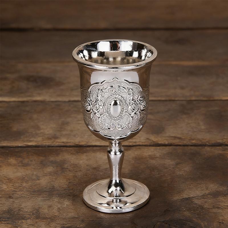 Creative Metal Small Wine Glass Vintage European Style Wine Cup Home Kitchenware Bar Champagne Cocktail Glasses