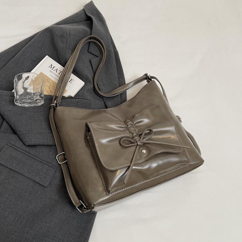 Commuter Bag Large Capacity Shoulder Bag Women's Backpack Soft Leather Tote Bag Crossbody Bag