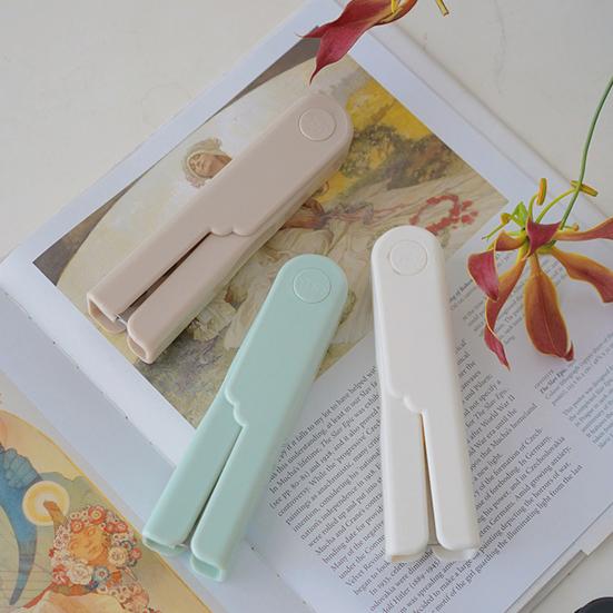 Rose Thorn Stripper Auto Buckle Finger Groove Portable Flower Stem Leaf Thorn Remover Pliers Gardening Supplies