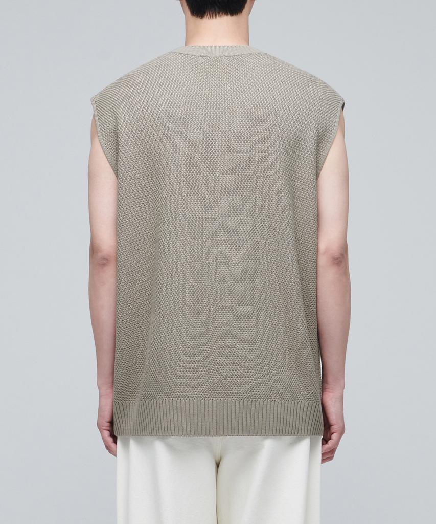 Musinsa Standard Textured Crew Neck Knit Vest [Beige]
