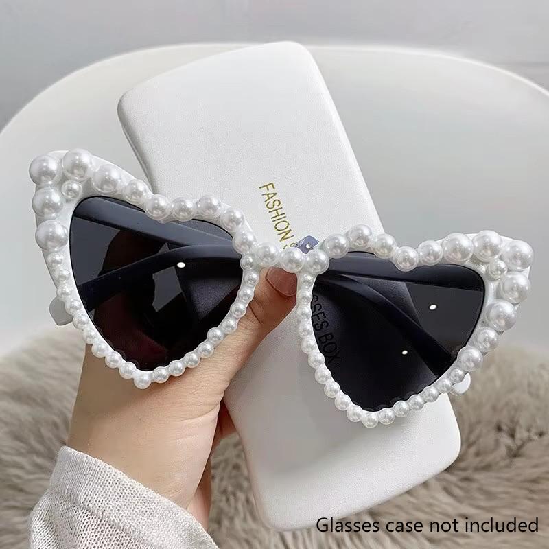

New In Luxury Fine Shimmering Love Pearl Sun Glasses Women Heart Glasses Casual Bling Sunglasses Lentes Mujer