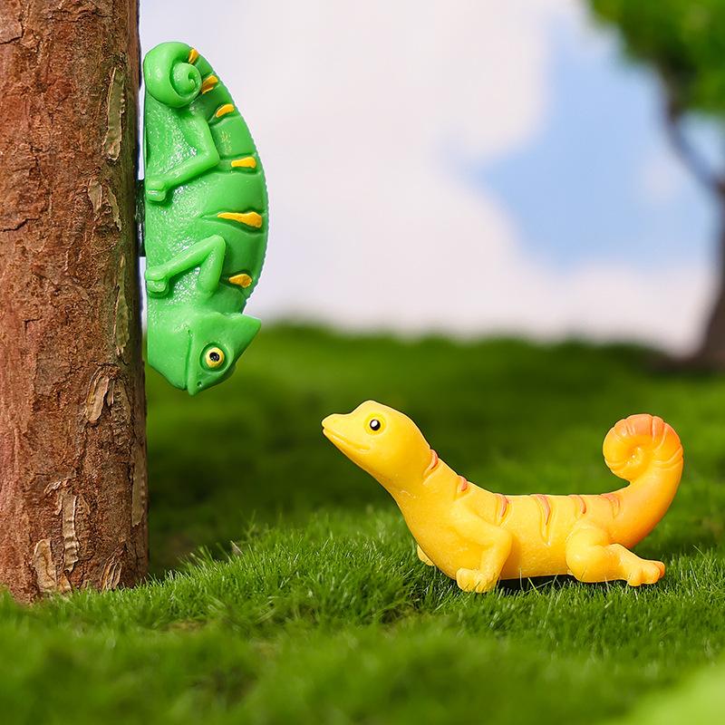 Micro-landscape Ornaments, Simulated Lizards and Frogs, Garden Landscaping, Car Accessories, Resin Craft Decorative Small Ornaments