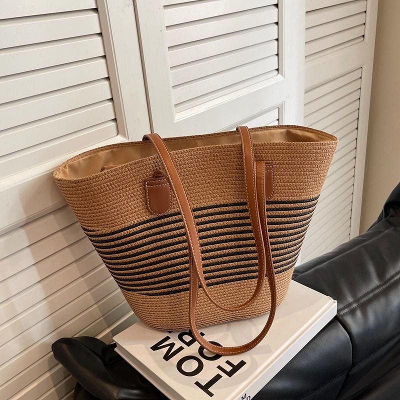 Korean Style Handbag for Women New Trendy Winter Simple and Fashionable Straw Woven Beach Niche Handbag