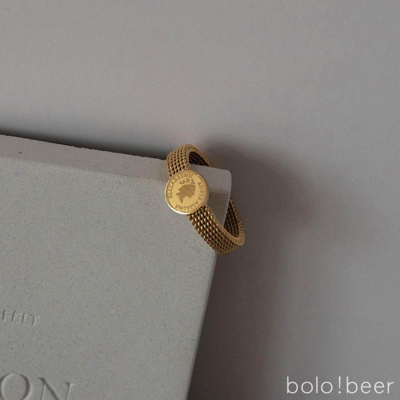 

Bolo Fashion Ins Neutral Vintage Coins Avatar Stacked Niche Style Ring Female Steel Accessible Luxury Sense Ring Male Fashion No. 5 Avatar Ring One Steel