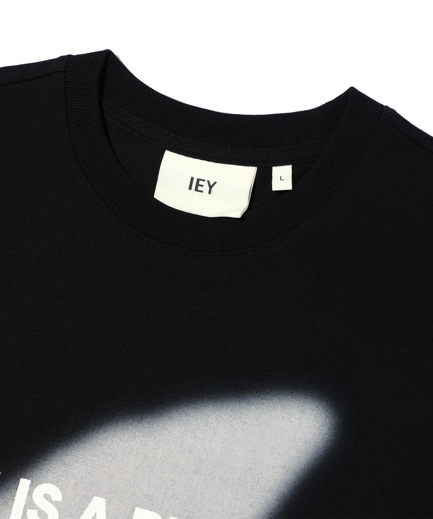 IEY Peace Whale Long Sleeve Black