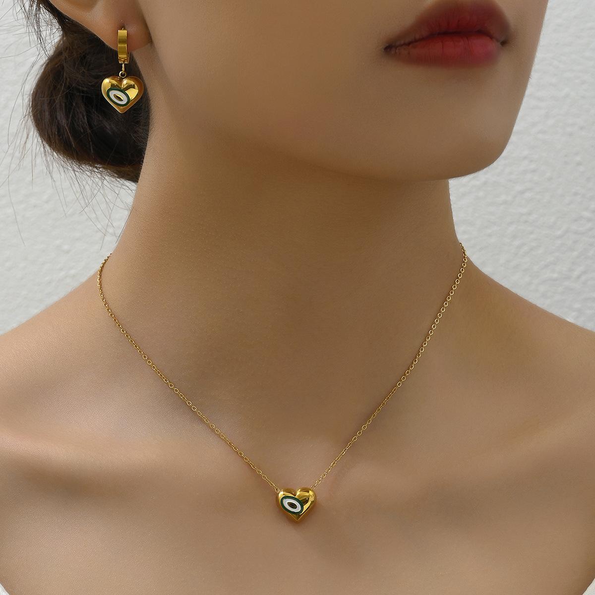 

Fashion Necklace Earrings Set Love Drip Oil Design Premium Ear Buckle Versatile Necklace