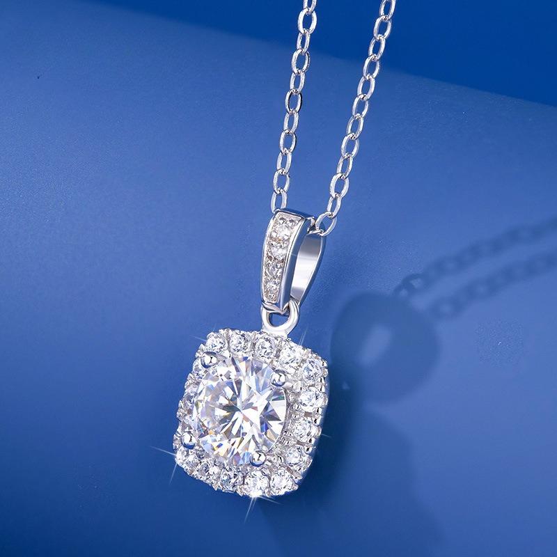 S925 Sterling Silver Moissanite Necklace Pendant Girls Fashion Versatile Round Bag Clavicle Chain