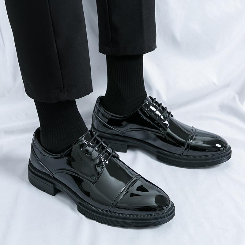 Large Size Men's Shoes Autumn Casual Leather Shoes Fashion Men's Business Shoes Trend Groom Wedding Shoes
