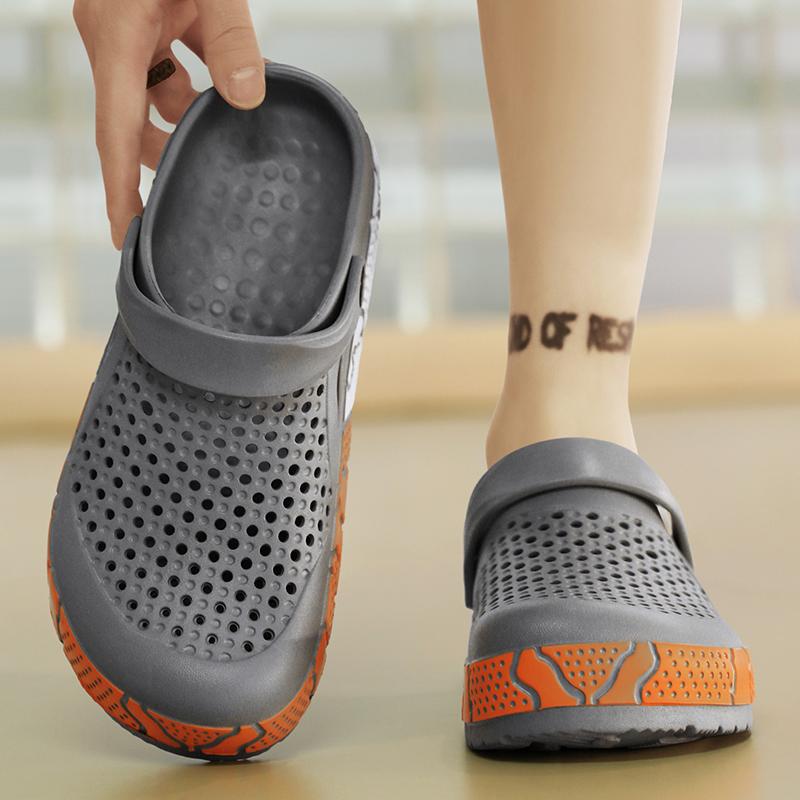 Fashion 2025 Men Fashion Beach Sandals Thick Sole Slipper All-match Outdoor Waterproof Anti-Slip Sandals Casual Walking Shoes for Men