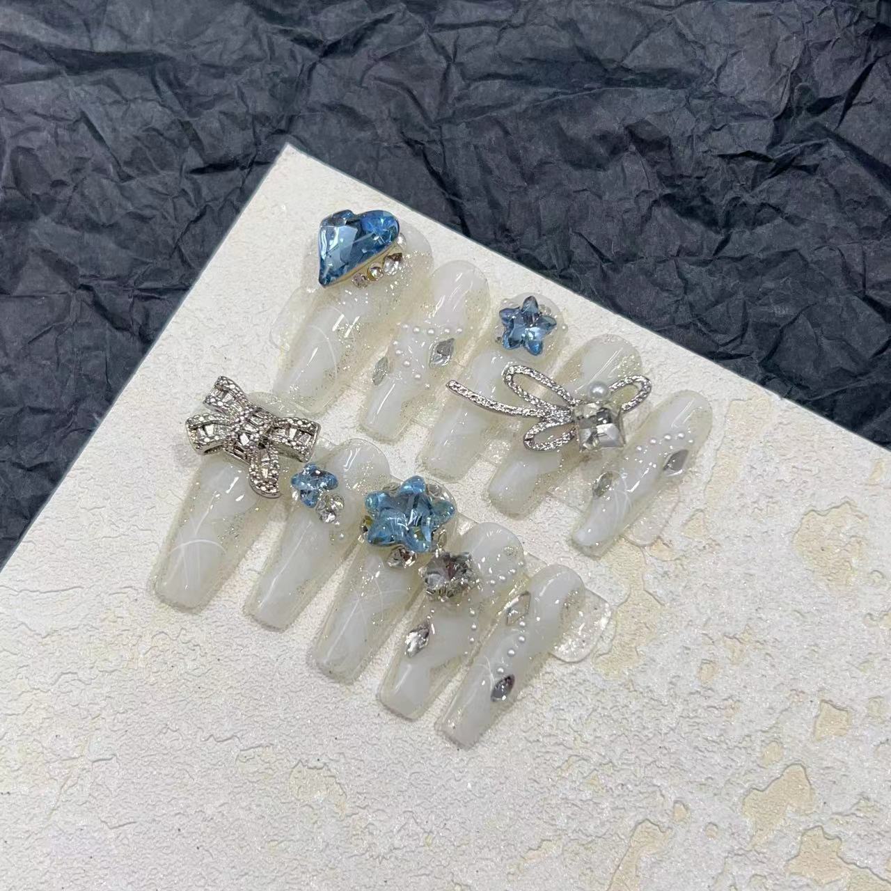 

Плетеные доспехи Ручная работа Доспехи Высококлассный Стиль Легкая Роскошь Лед-Дикий Обнаженный Гофрированный Французская Пескоструйная Обработка Сверло Съемный Large L