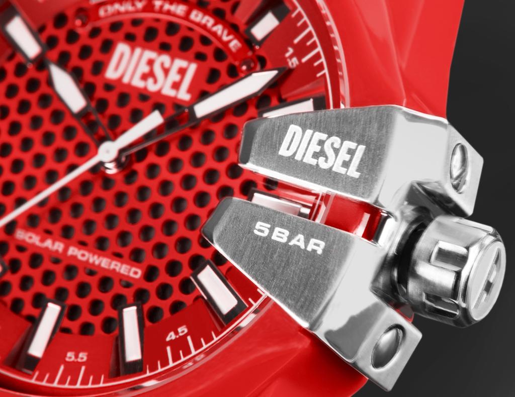 Herreklokke DIESEL Baby Chief Solar PoweRED DZ4619 + ESKE