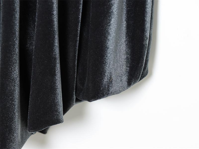 2025 Stylish European-American Velvet Balloon Dress for Women