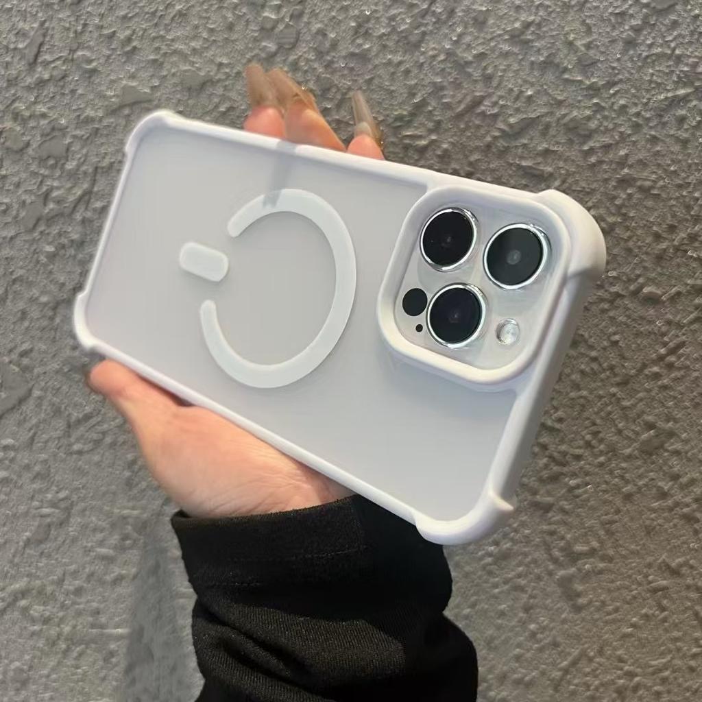 Colorful acrylic shockproof is suitable for iPhone 16 Pro magnetic phone cases and iPhone 15 with a matte texture
