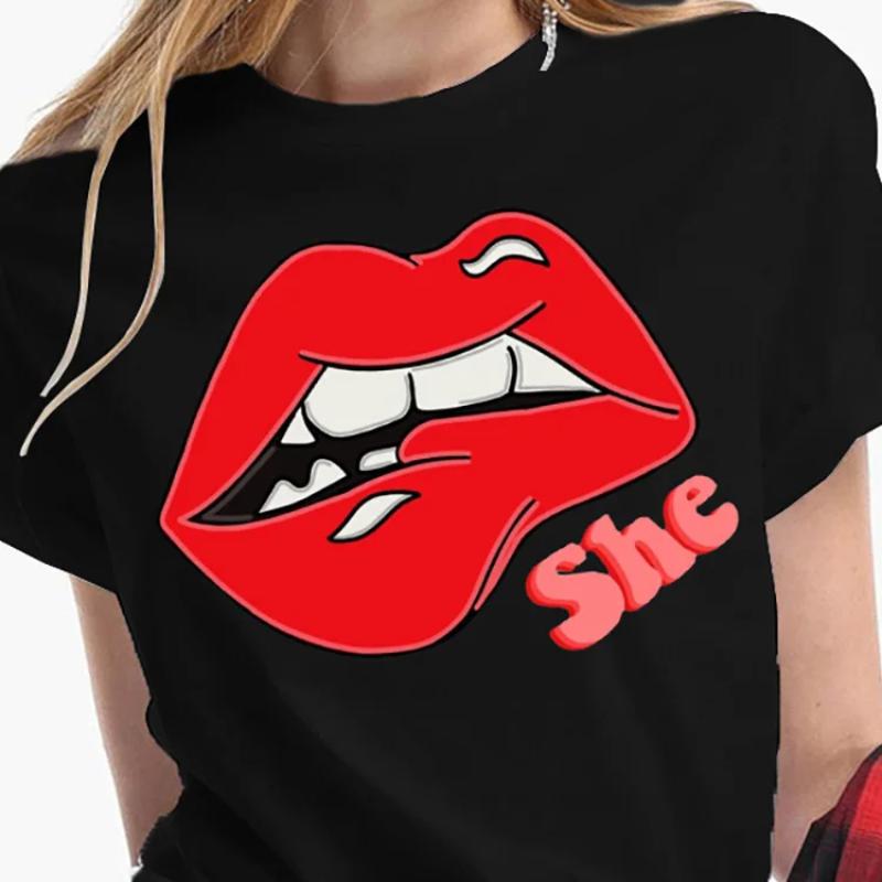 Sexy Kiss Lip Pattern Women's T-Shirts Funny Trend Black Tees Fashion Casual O-neck Short Sleeve Tops Oversized Female Pullover