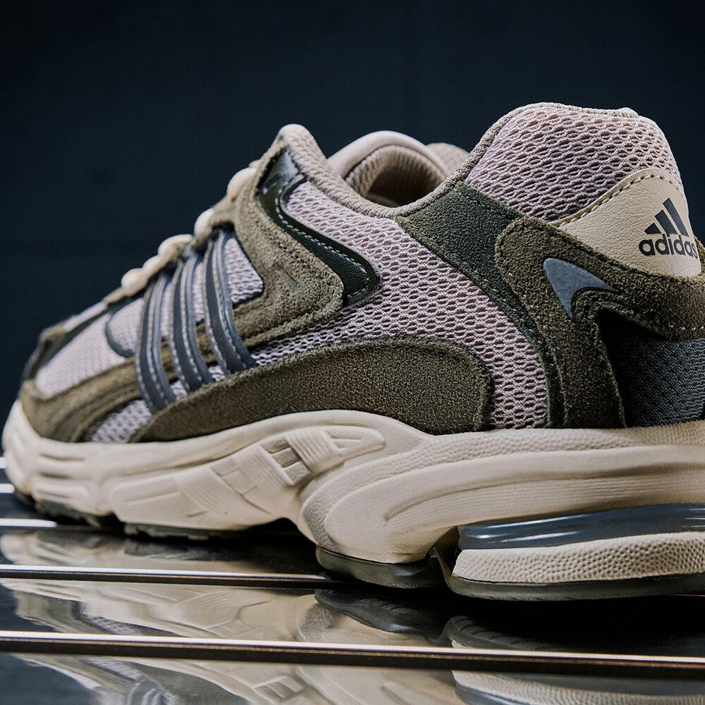 adidas RESPONSE CL Slip Resistant Abrasion Resistant Low Top Chunky Sn