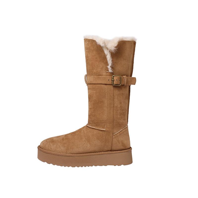 

Two warm snow boots with thick soles to increase height, winter piled and thickened long boots and high cotton shoes 40 коричневий