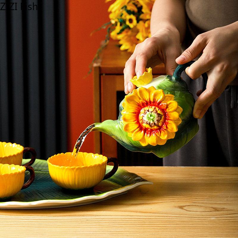 Sunflower Cup Set Ceramic Kungfu Tea Set Creative Home One Pot Four Cup Tray Set Mug Chinese Tea Ceremony Accessories Gift