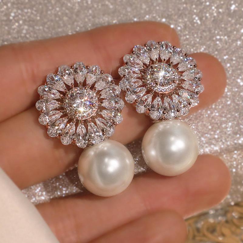 Gorgeous Flower Imitation Pearl Earrings Women Luxury Inlaid Sparkling CZ Stone Fashion Wedding Jewelry Wholesale Lots