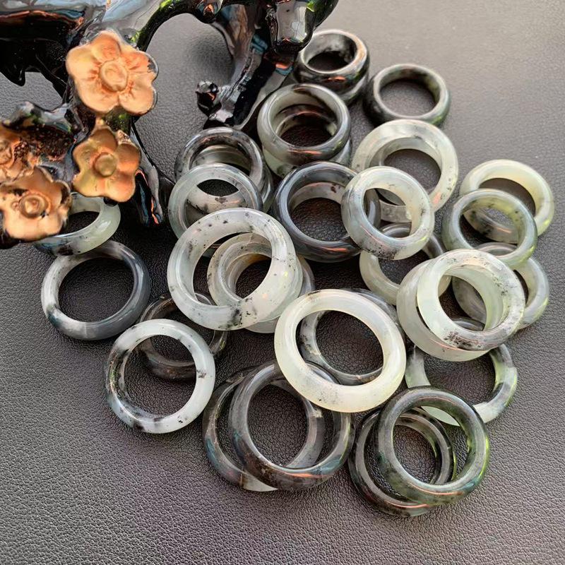 Q2 Natural Hetian Jade Gradient Ring - Chinese Misty Rain Jiangnan Ink Wash Style Thumb Ring