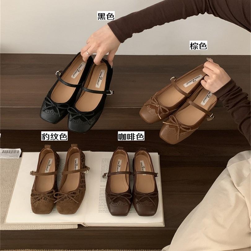 In the autumn of 2025, the new models cover the ancient square head flat Mary Jane shoes, women's versatile bow, shallow mouth single shoes, women's