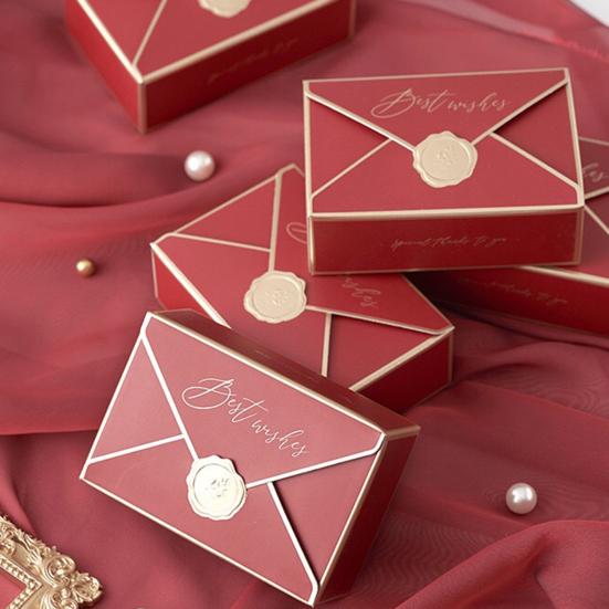 10Pcs Lightweight Candy Box Fine Workmanship Paper Decorative Portable Gifts Candy Case for Wedding